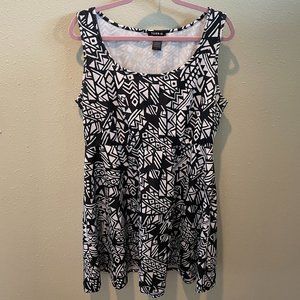 Torrid Black & White Skater Dress with Geometric Print - size 1